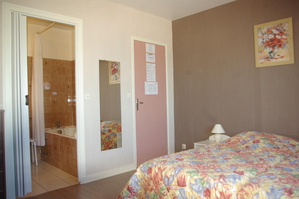 Logis Hotel Le Terminus Bourcefranc Экстерьер фото